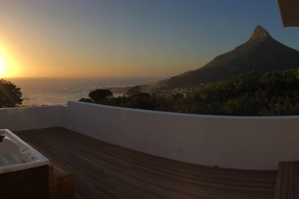 The Baules Penthouse With Spectacular Roof-Terrace Apartment เคปทาวน์ ภายนอก รูปภาพ
